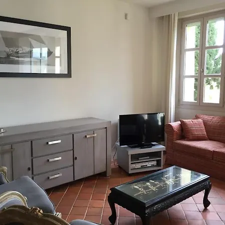 Clair De Lune Villa